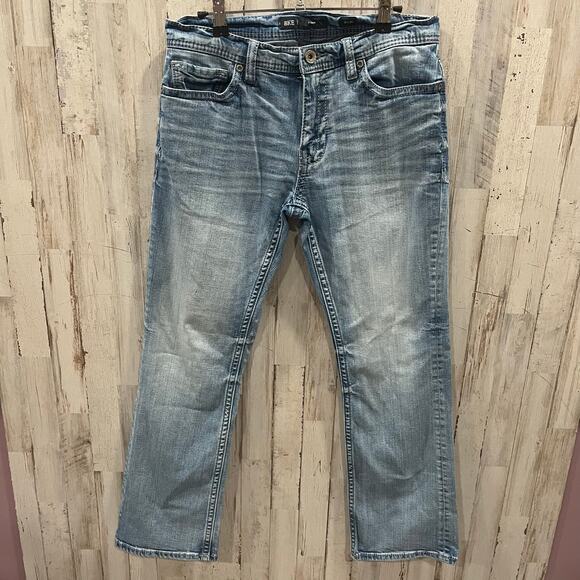 BKE Buckle Aiden Slim Bootcut Lightwash Cotton Blend Denim Jeans Mens 31X (28”) - Picture 1 of 8